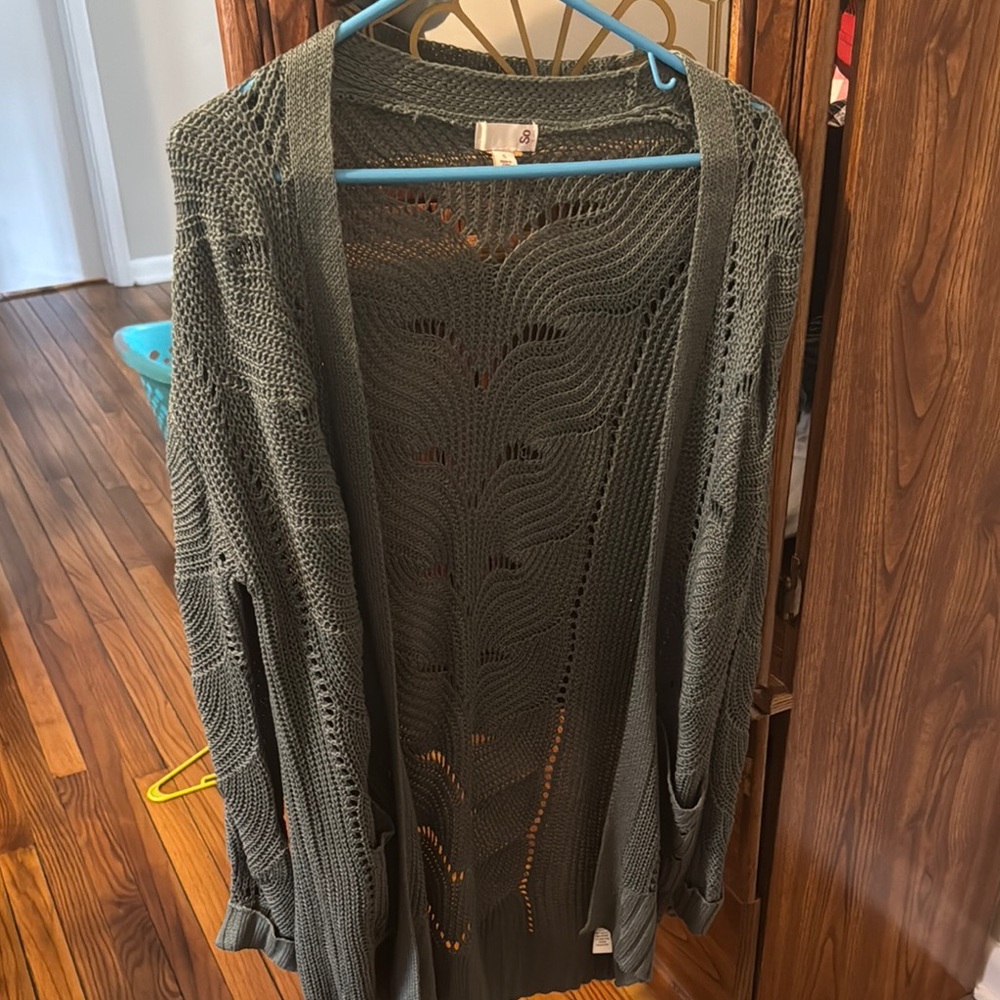 SO Small Green Cardigan
